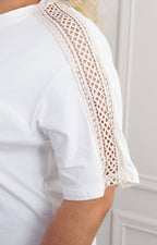 Blusa con bordado