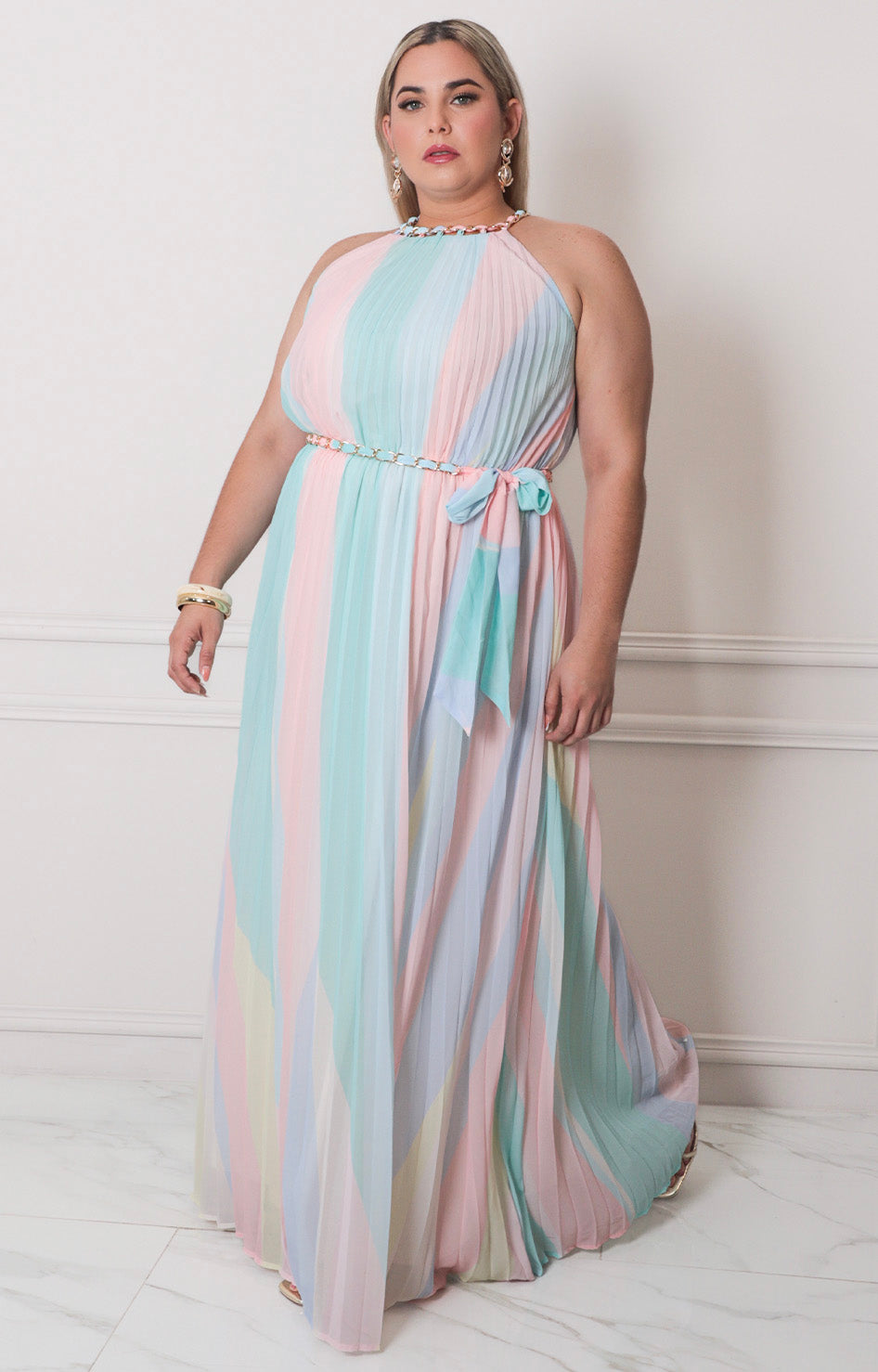 Vestido halter multicolor - VESTIDO LARGO CURVY Boutiquemirel 