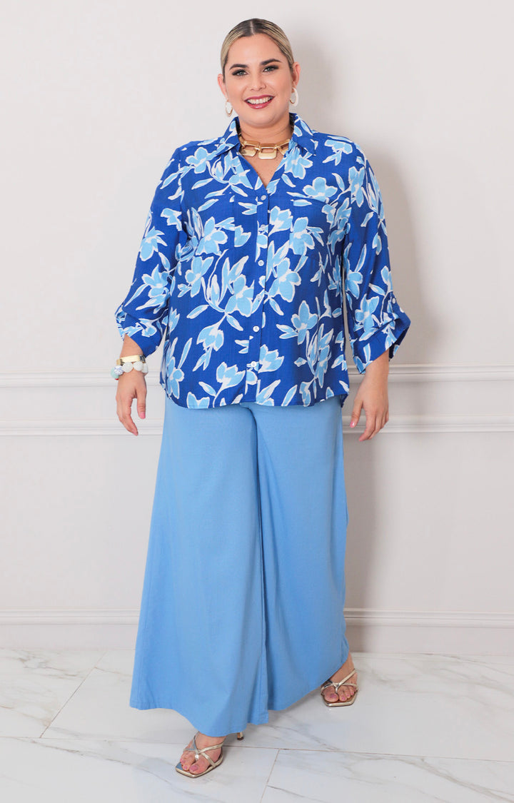 Blusa azul rey con estampado - BLUSAS CURVY Boutiquemirel 