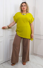 Blusa verde con collar