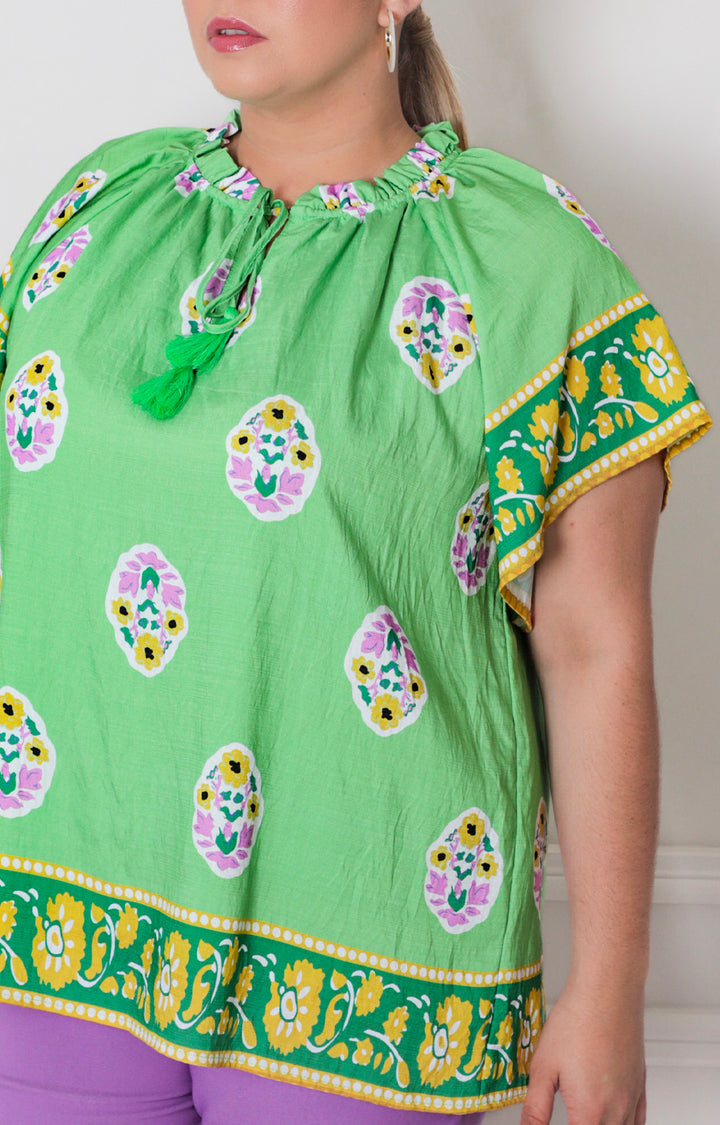 Blusa verde estampada - BLUSAS CURVY Boutiquemirel 