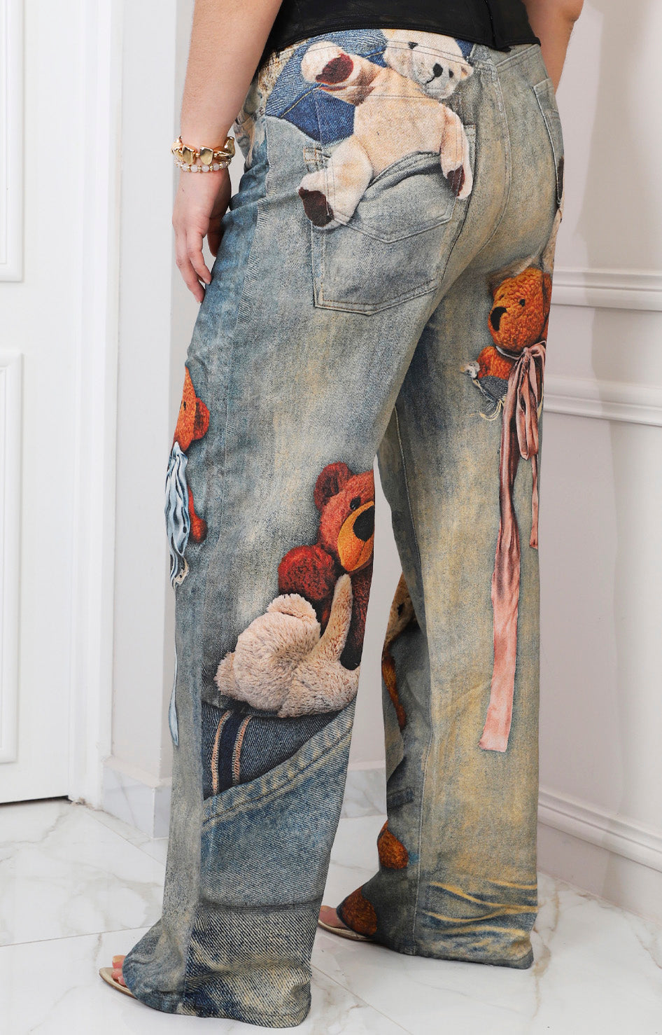 Pantalón de mezclilla con osos