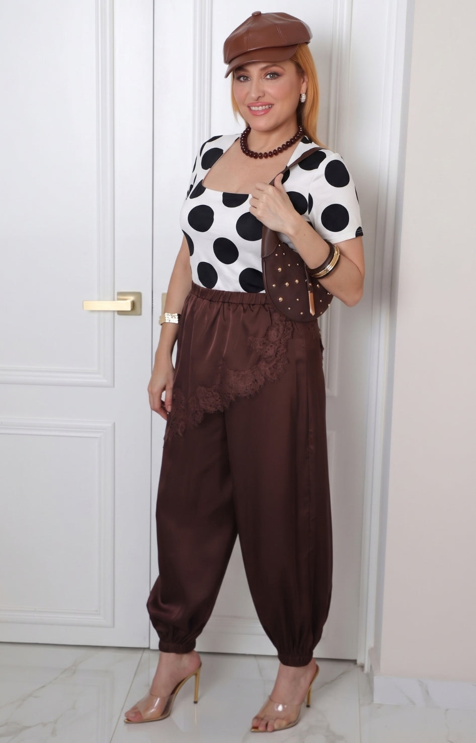 Blusa con escote cuadrado