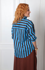 Blusa a rayas con lazo al cuello