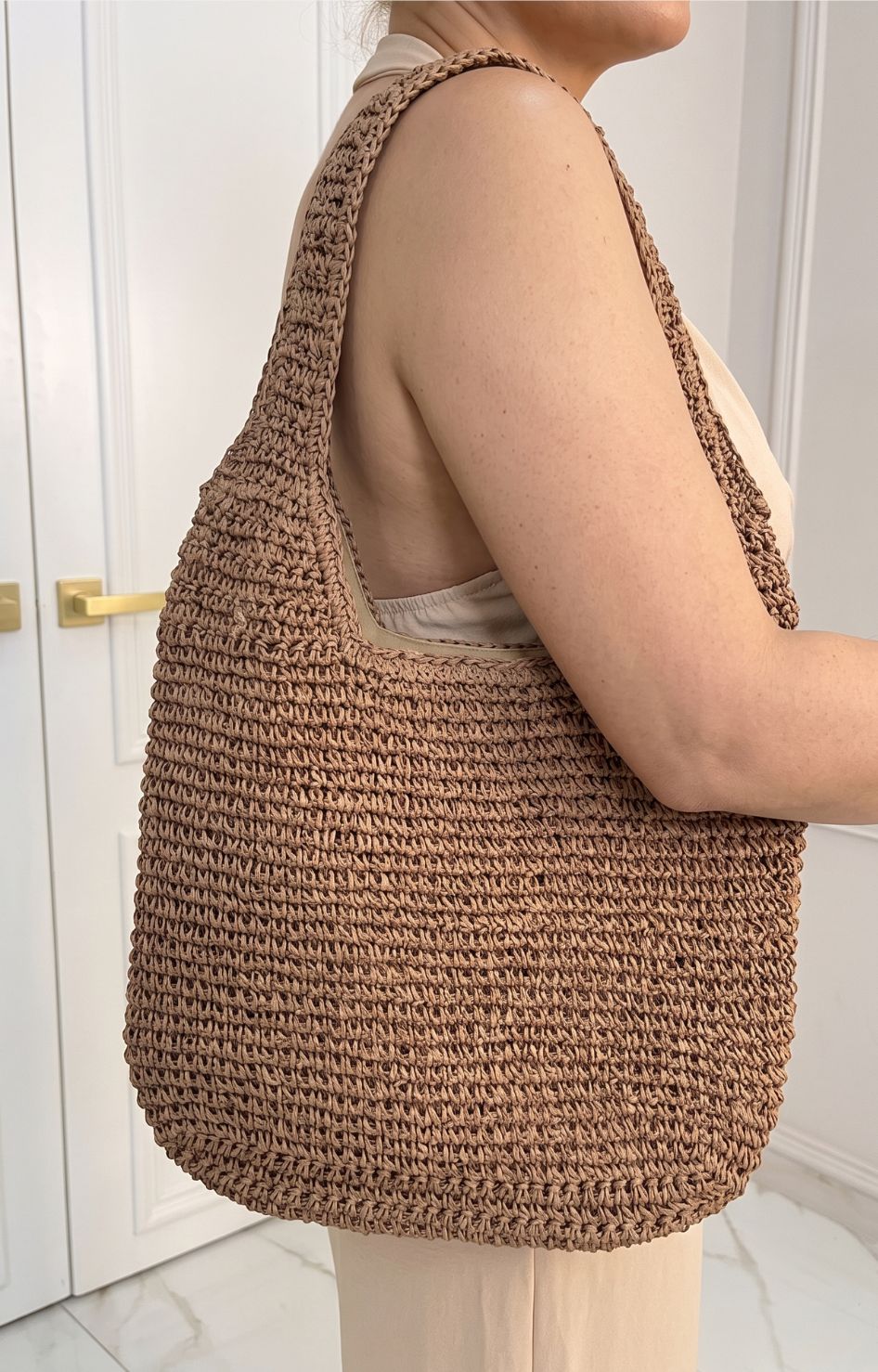 Bolsa tejida tipo hobo