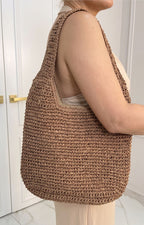 Bolsa tejida tipo hobo