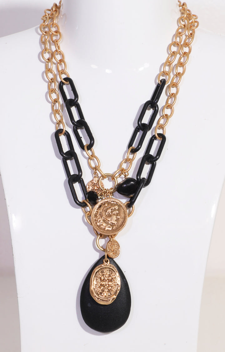 Cadena de eslabones negro y dorado con dije - COLLAR Boutiquemirel 