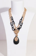 Cadena de eslabones negro y dorado con dije - COLLAR Boutiquemirel 