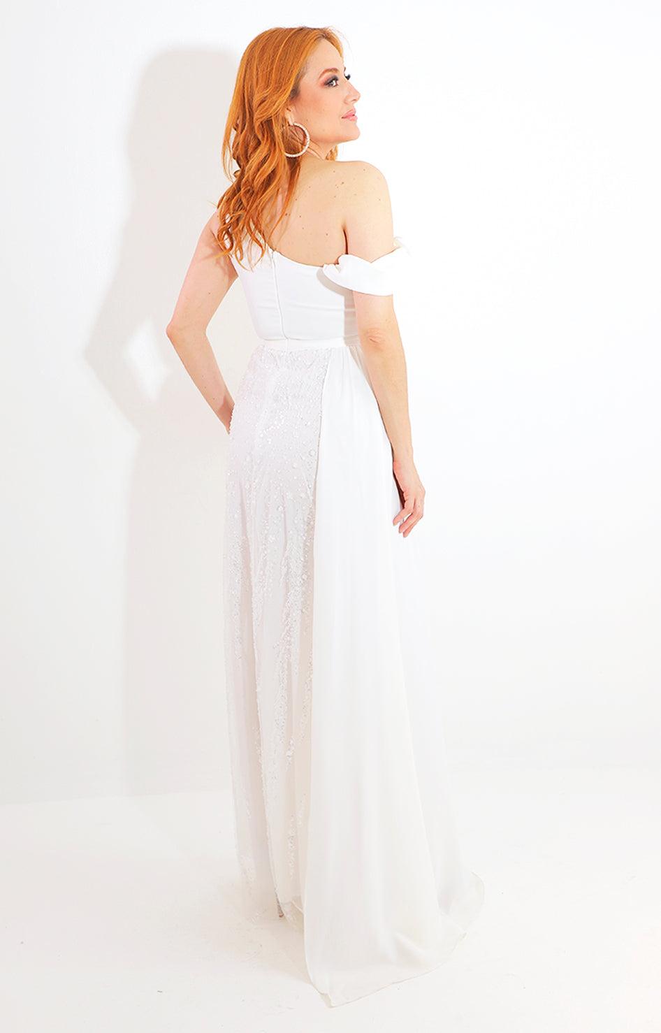 Vestido blanco de fiesta con pedrería - VESTIDO Boutiquemirel 
