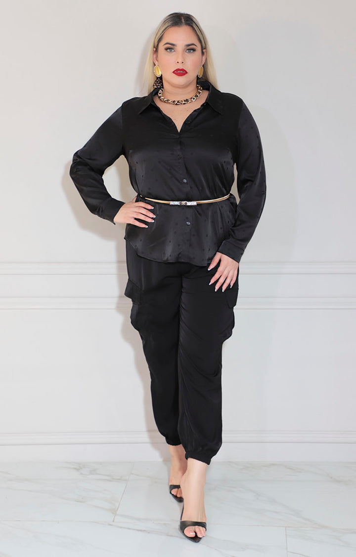 Camisera negra satinada