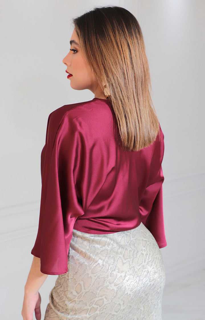 Blusa satinada vino