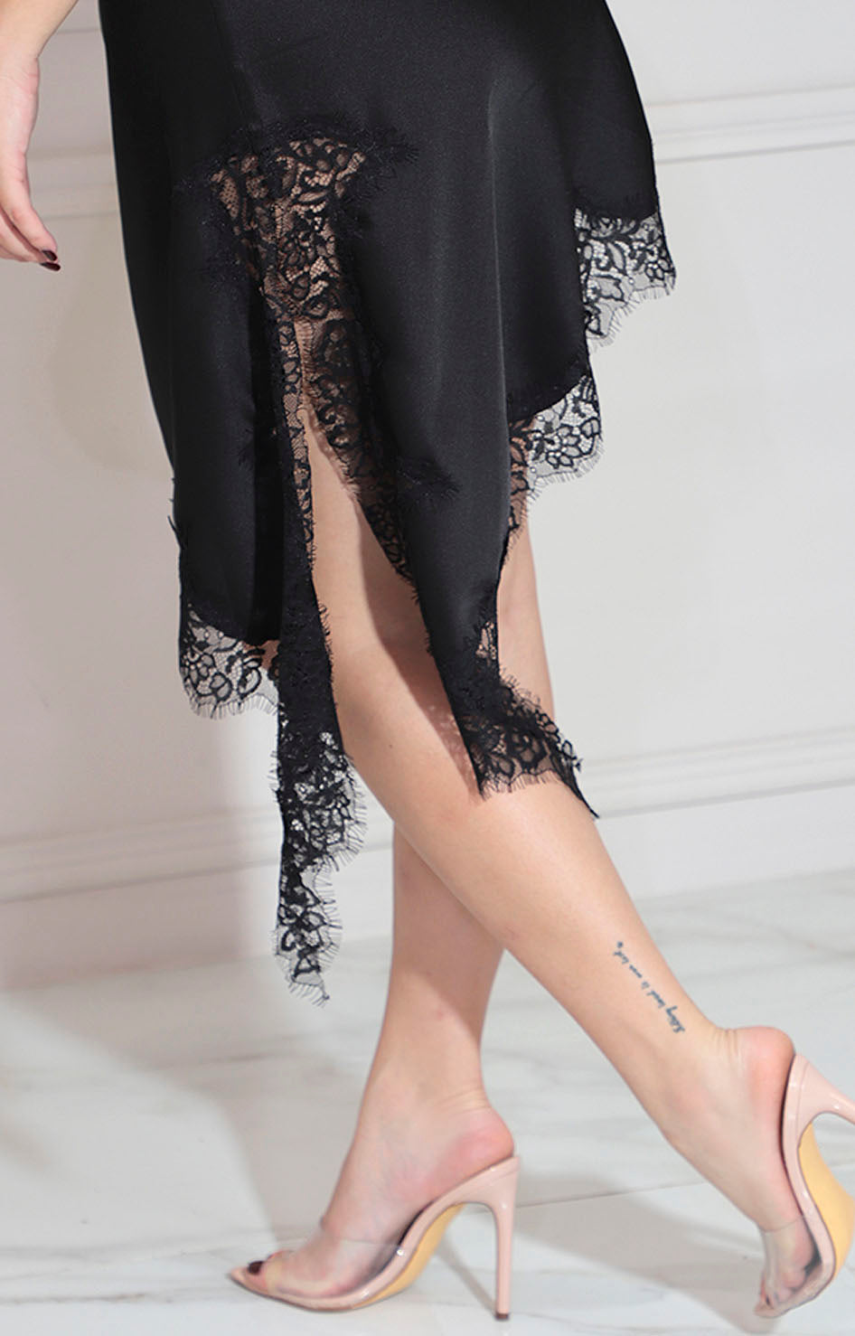 Vestido negro lencero