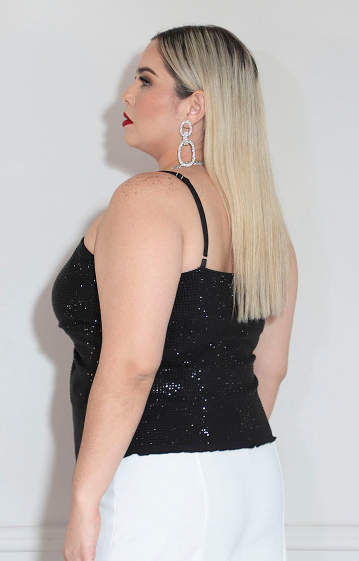 Blusa negra con brillos