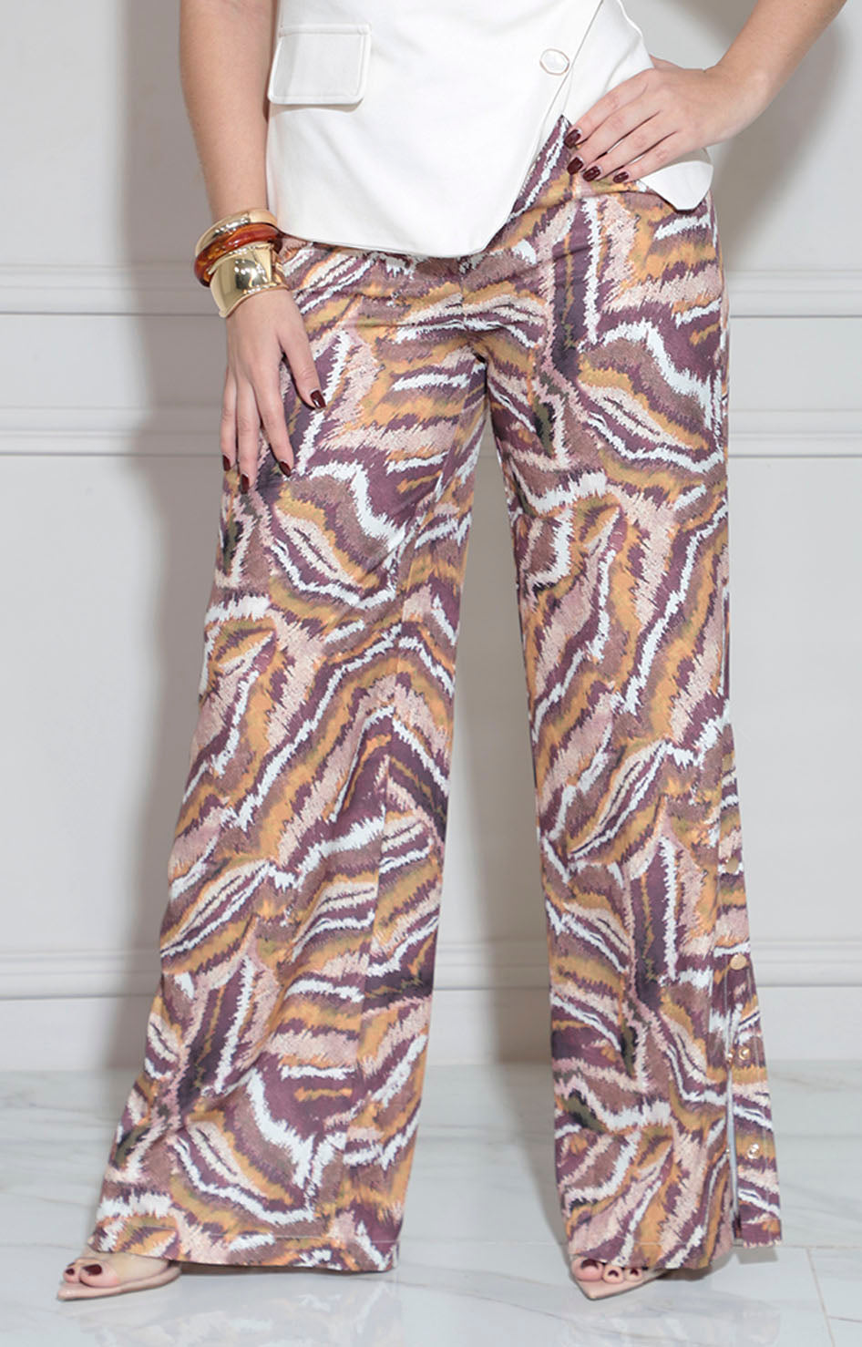 Pantalón beige estampado