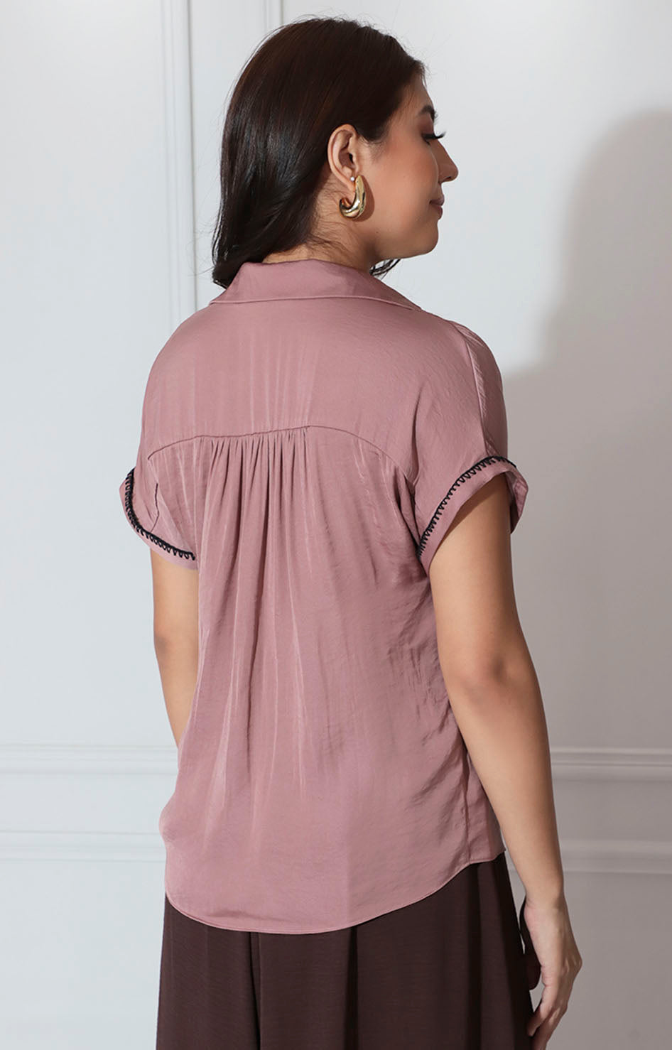 Blusa satinada mocca - BLUSA Boutiquemirel 