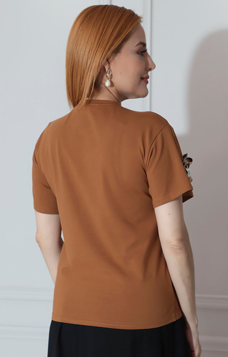 Blusa café con perlas - BLUSA Boutiquemirel 
