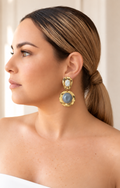 Aretes perla gris