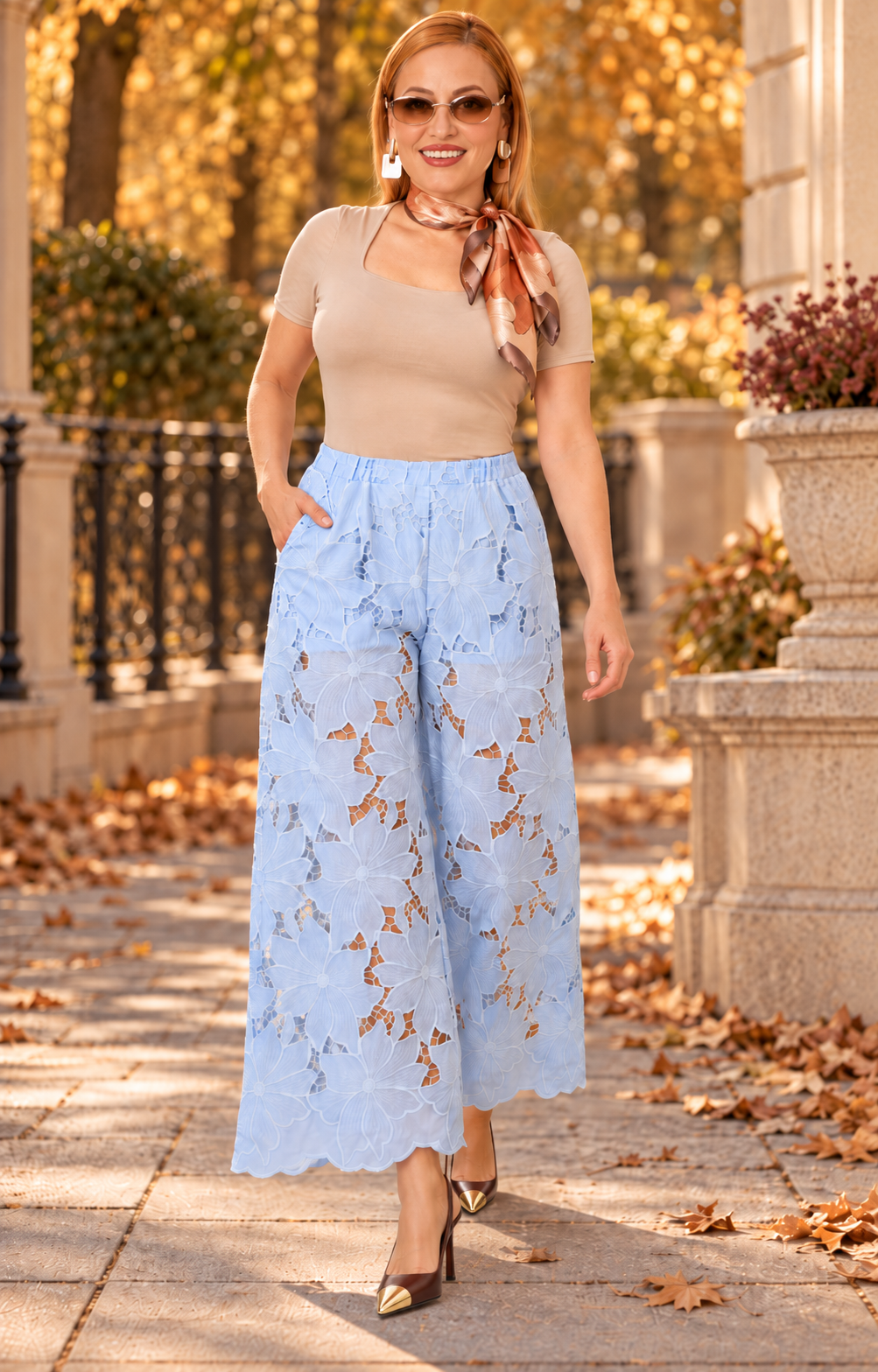 Pantalon azul de guipiur