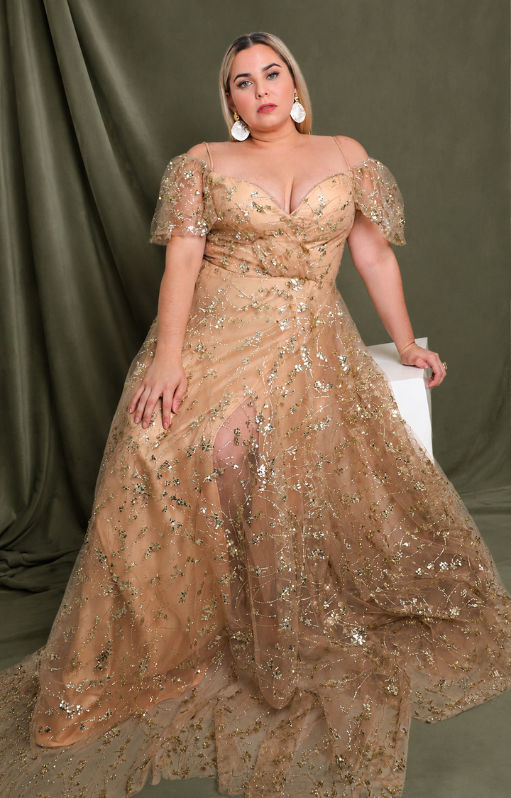 Vestido beige con glitter - VESTIDO LARGO CURVY Boutiquemirel 