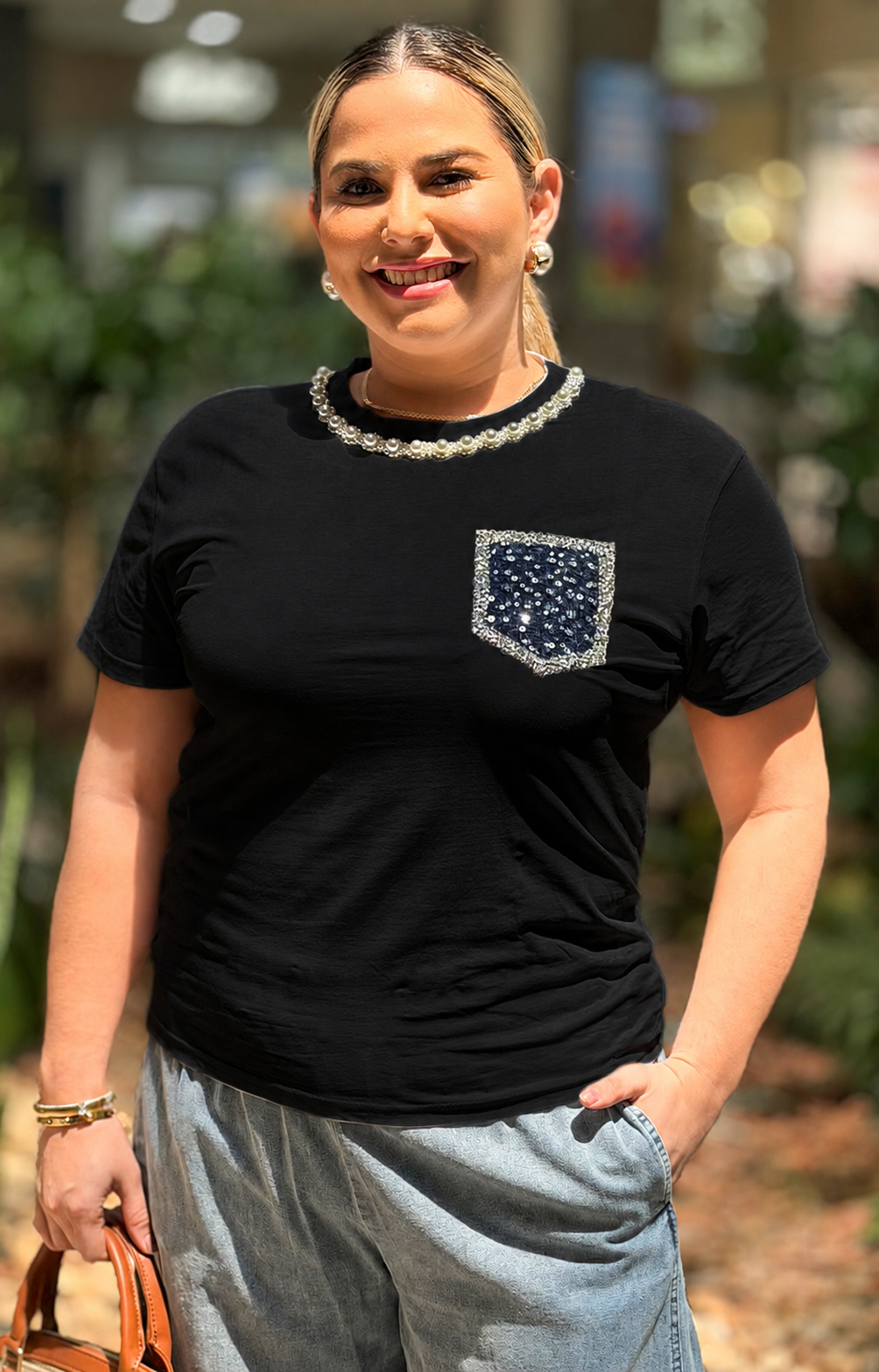 Blusa con detalle de brillo