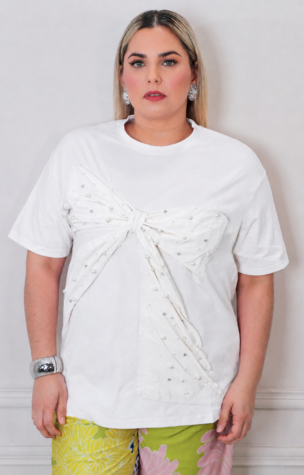 Blusa blanca con moño - BLUSAS CURVY Boutiquemirel 