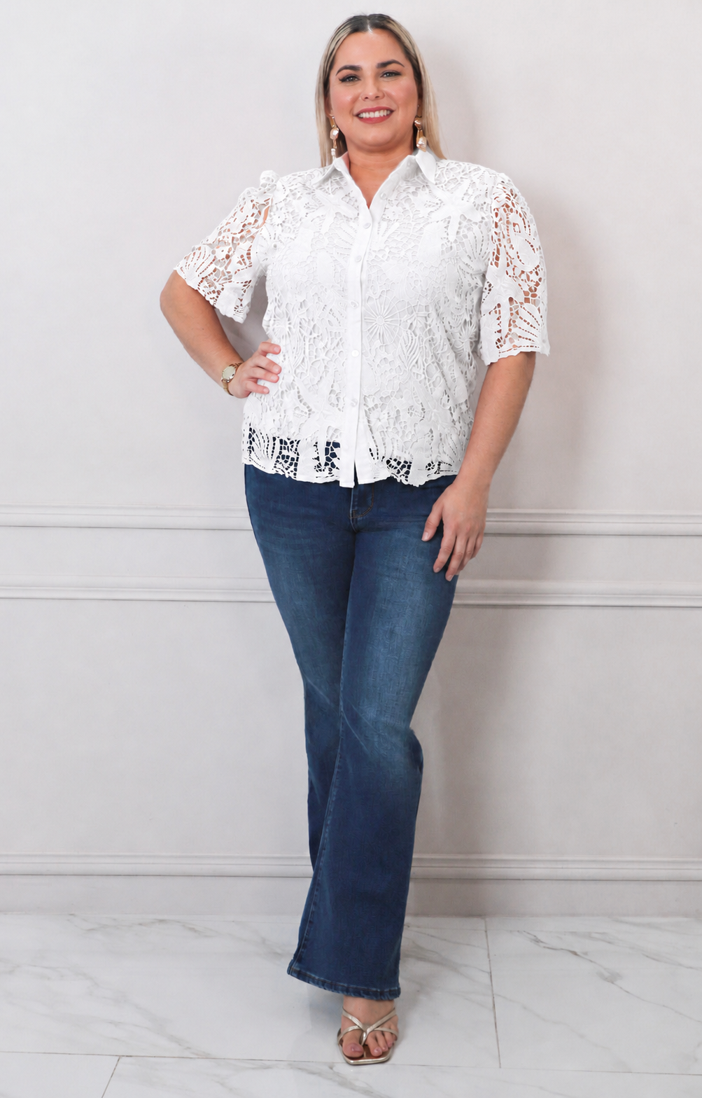 Blusa de guipiur con botones - BLUSAS CURVY Boutiquemirel 