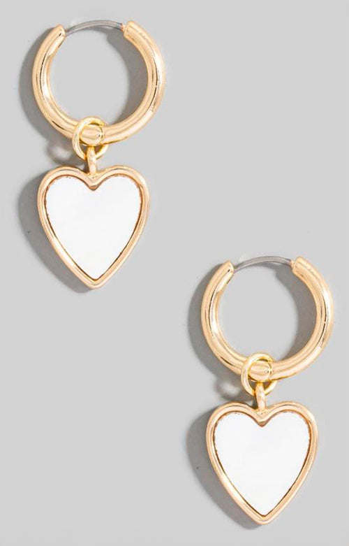 Arete dorado con corazón blanco - ARETE Boutiquemirel 