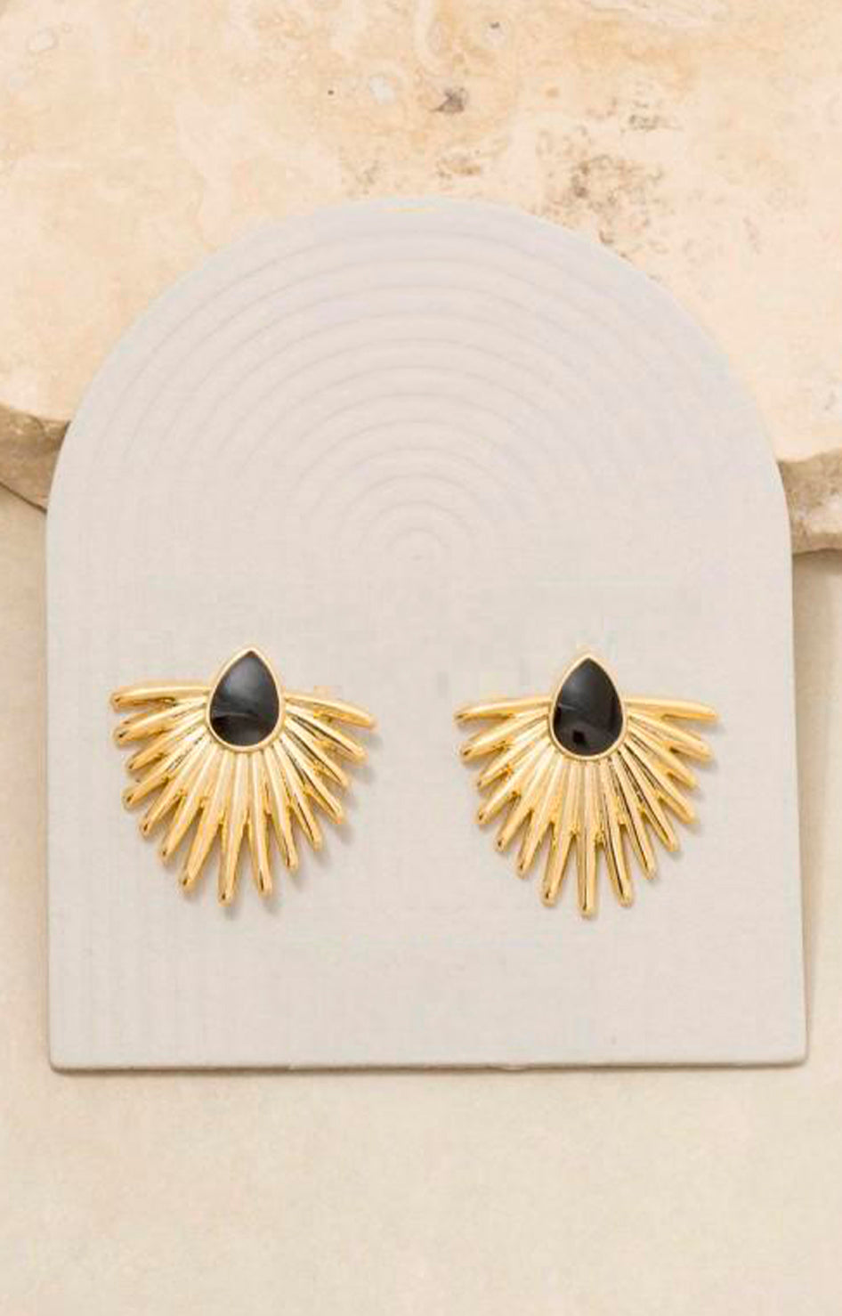 Arete dorado con negro - ARETE Boutiquemirel 