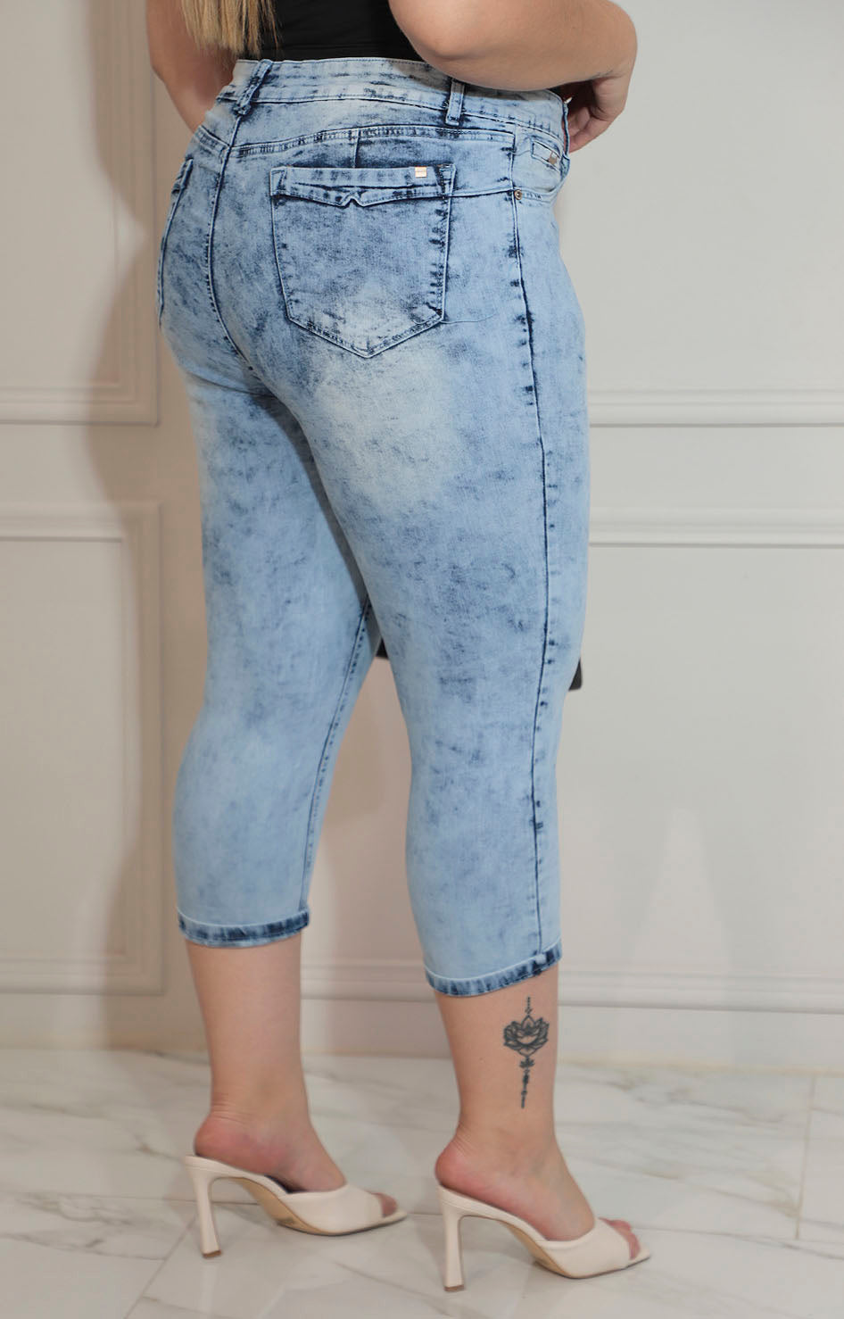 Capri de mezclilla azul claro - CAPRI XL Boutiquemirel 