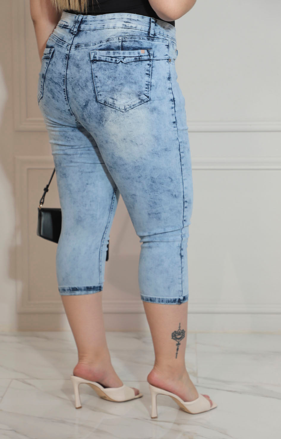 Capri de mezclilla azul claro - CAPRI XL Boutiquemirel 