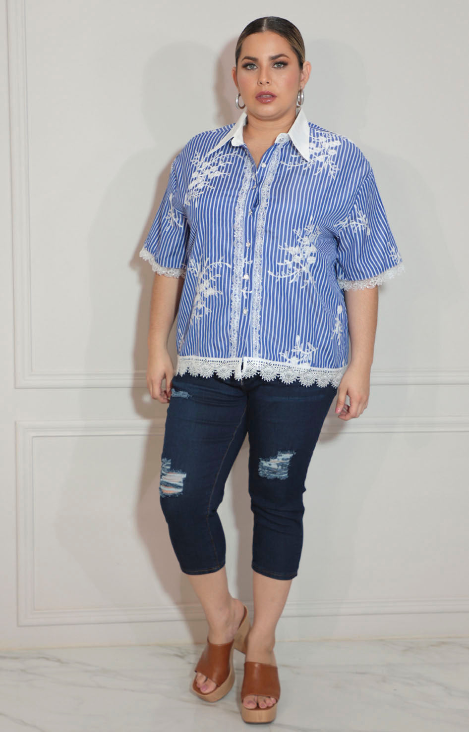 Blusa azul estampada con bordado y botones - BLUSA Boutiquemirel 
