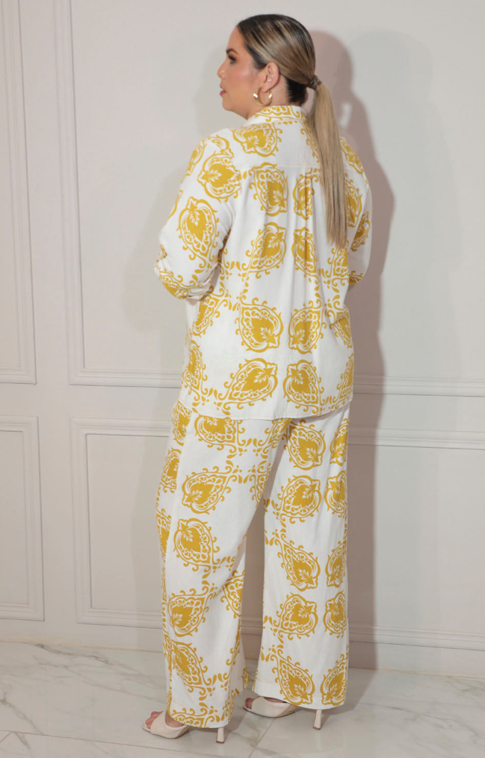 Conjunto amarillo estampado con botones - CONJUNTO Boutiquemirel 