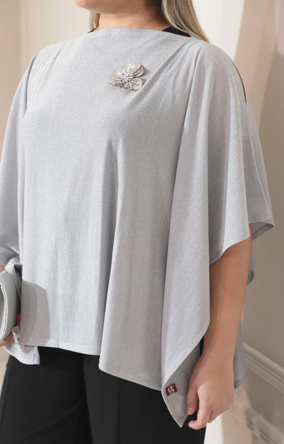 Kimono plata con abertura en hombro - KIMONO Boutiquemirel 