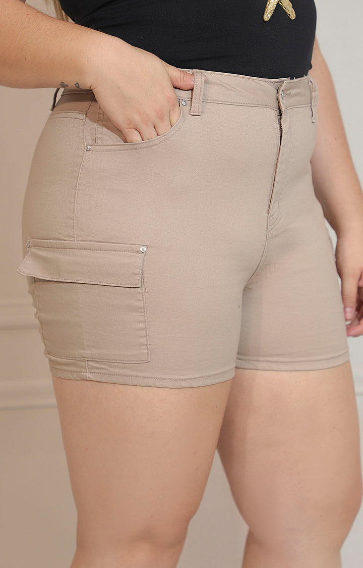 Short beige corta con bolsas frontales - SHORT Boutiquemirel 