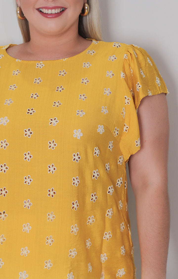 Blusa estampada con mangas volante - BLUSAS CURVY Boutiquemirel 