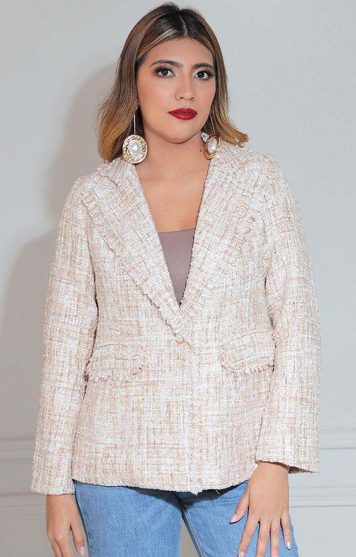 Saco beige con bolsas