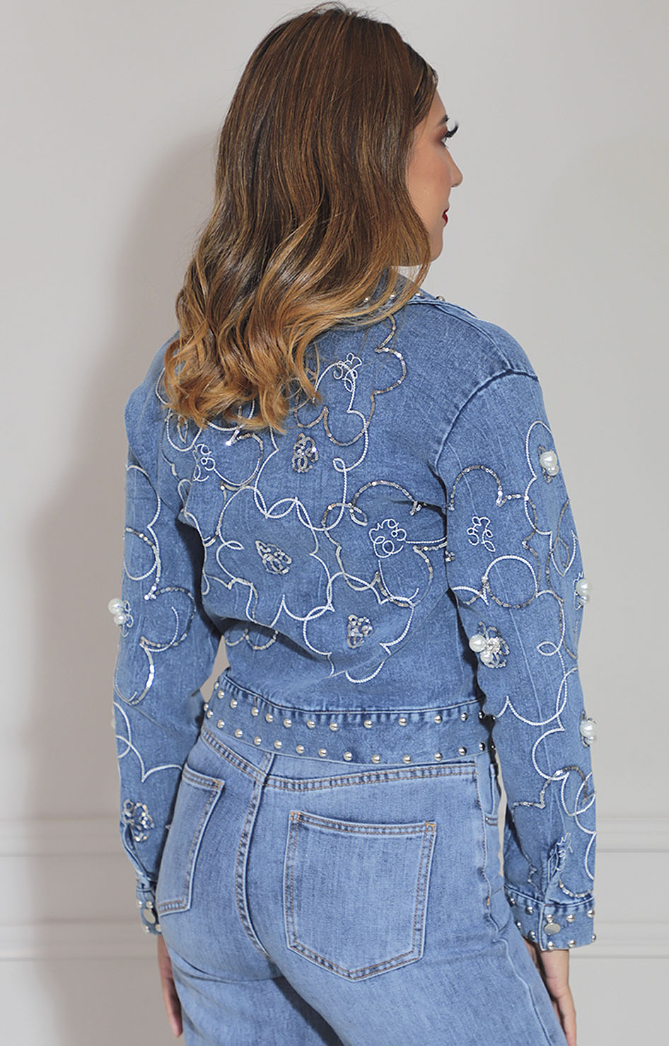 Chamarra de mezclilla estampada