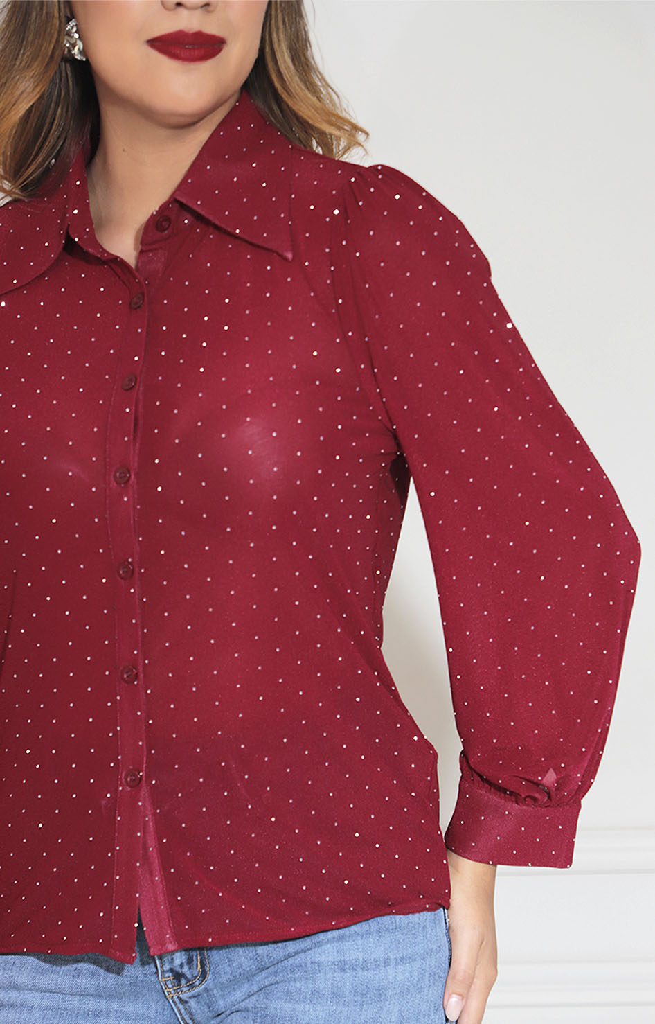 Blusa vino con brillos