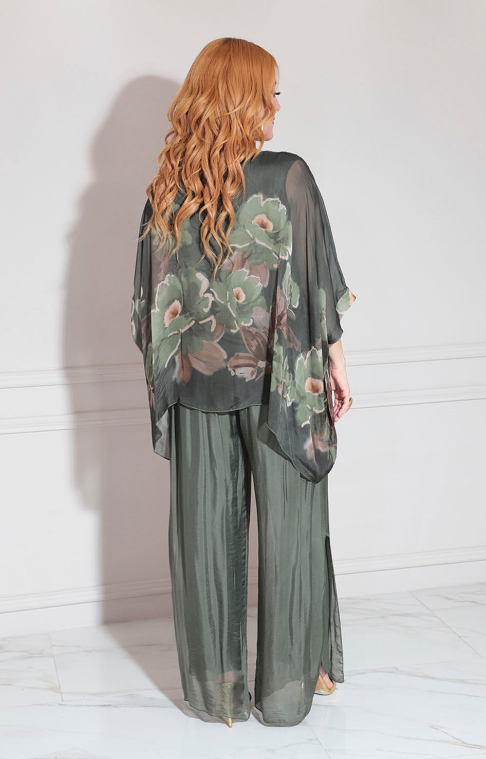 Conjunto de seda verde