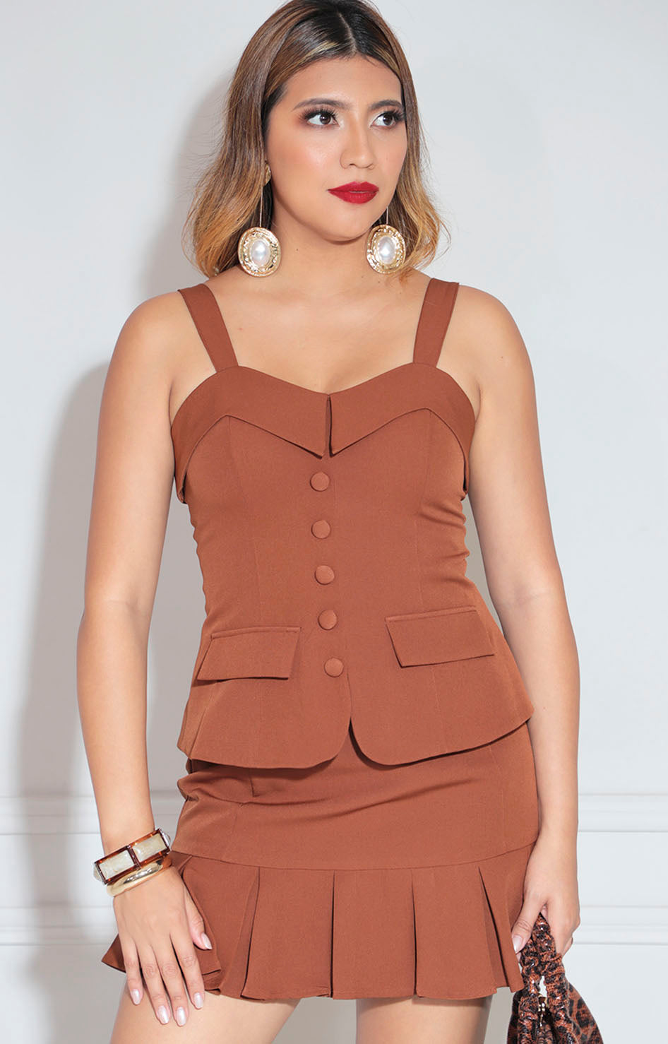 Conjunto café de tirantes