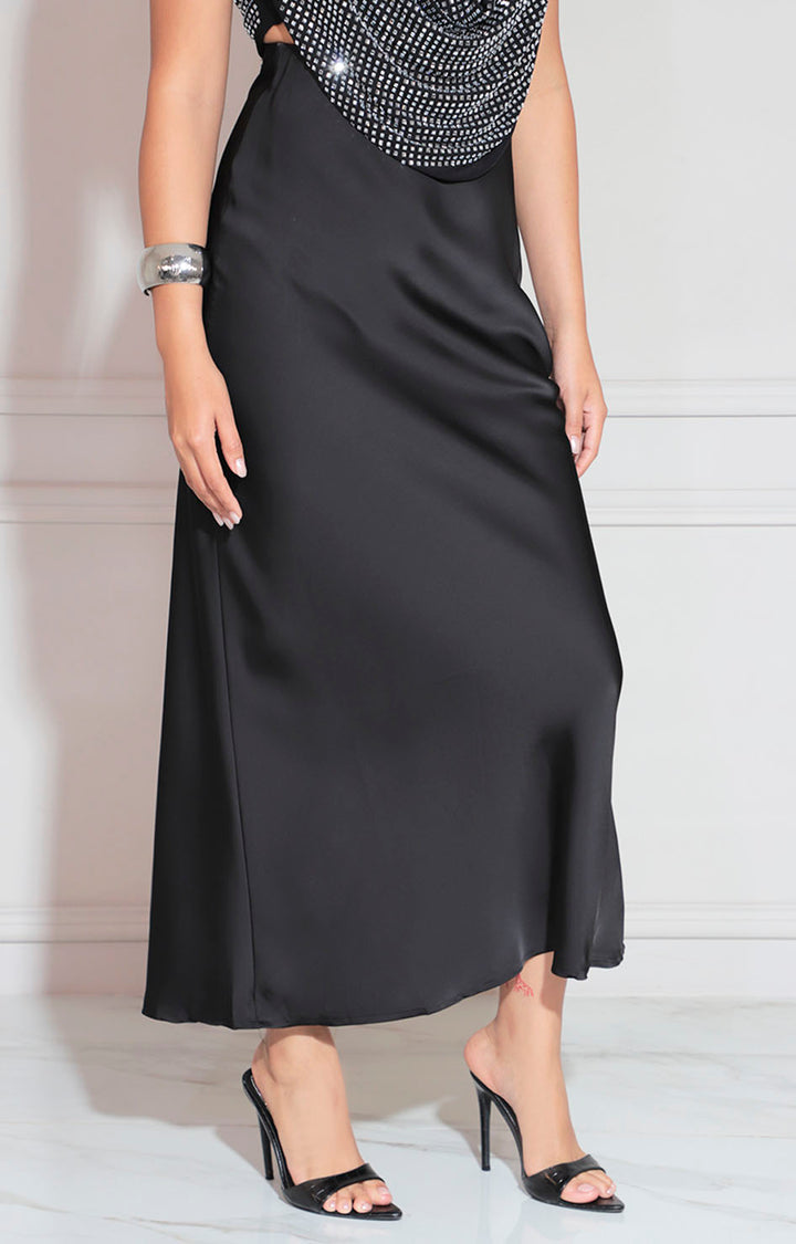 Falda negra larga