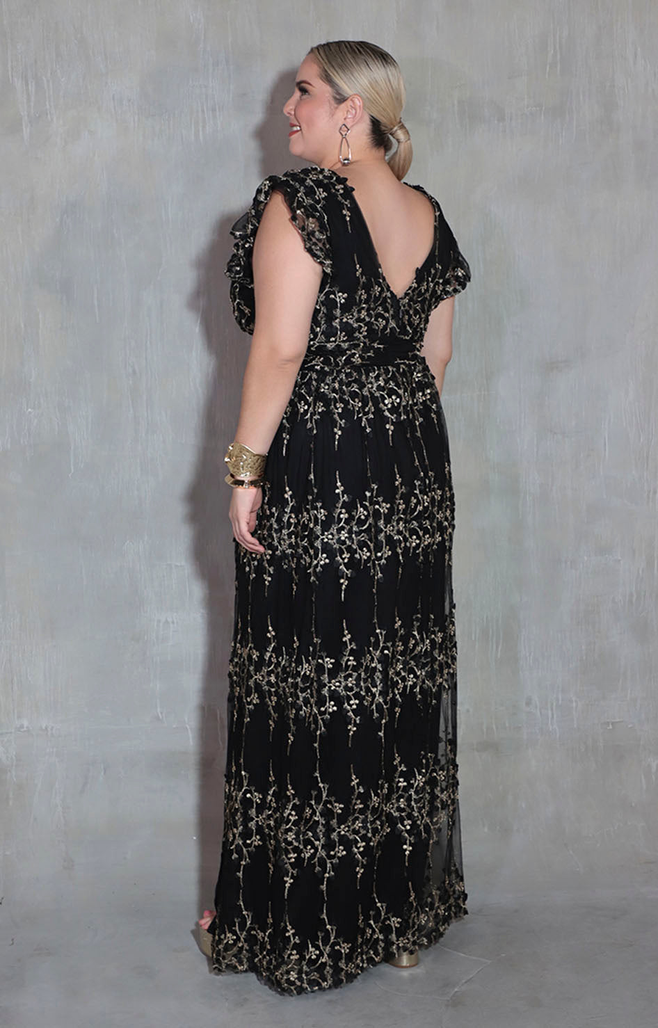 Vestido negro bordado - VESTIDO XL Boutiquemirel 