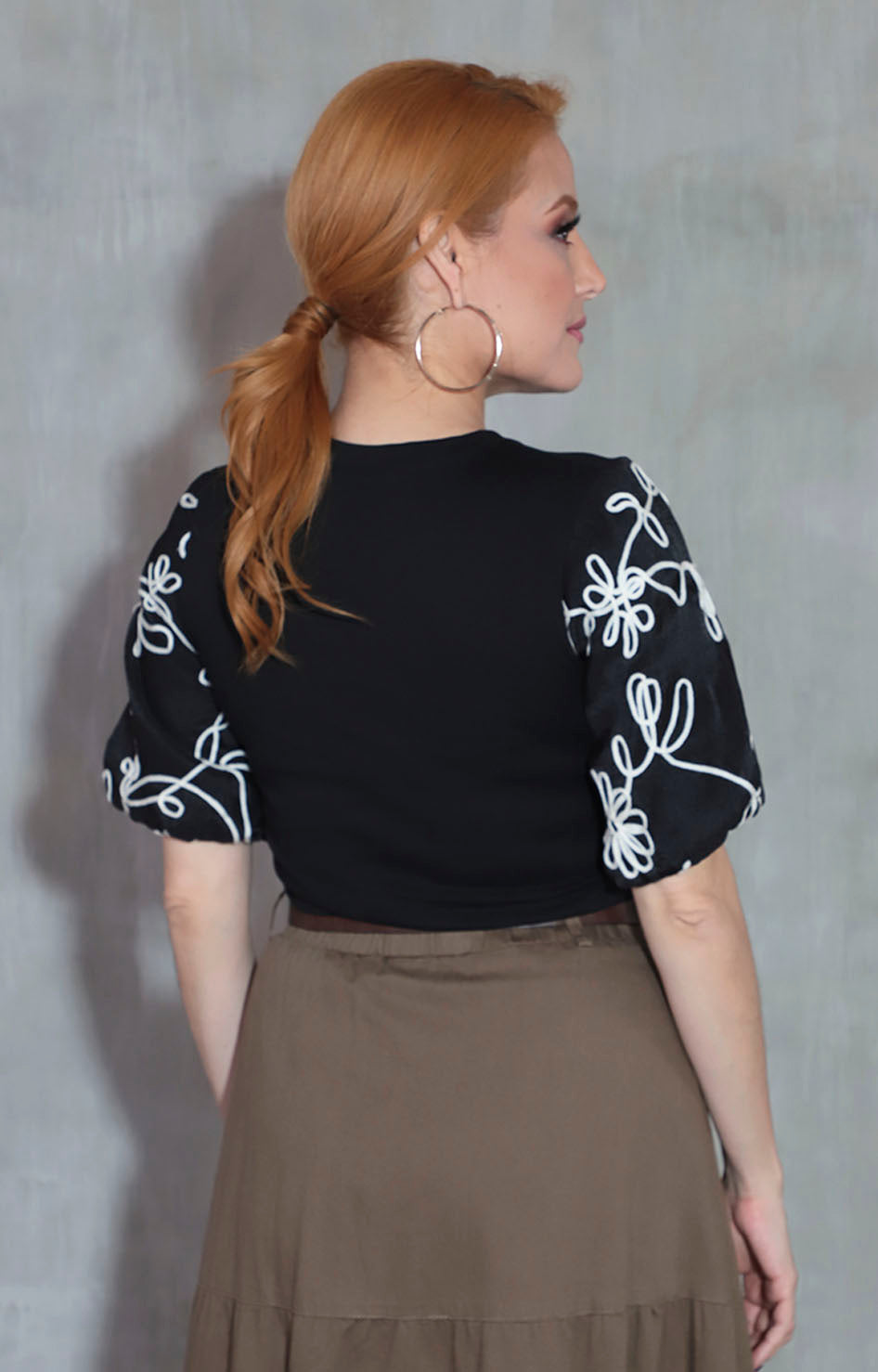 Blusa negra bordada - BLUSA Boutiquemirel 