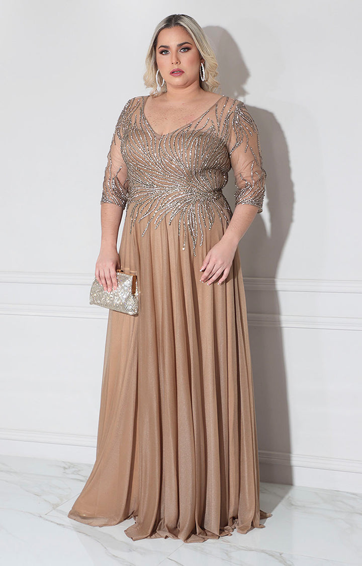 Vestido café con pedrería