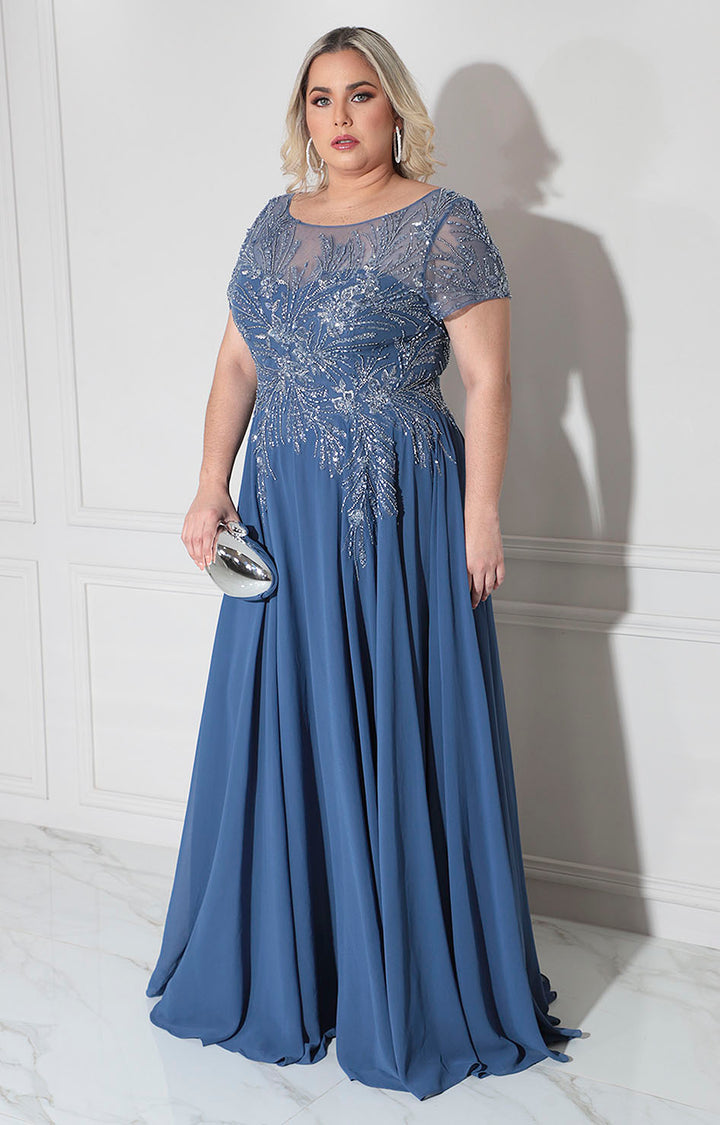 Vestido azul con bordado