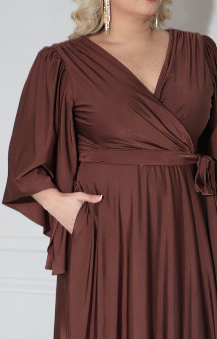 Vestido café satinado