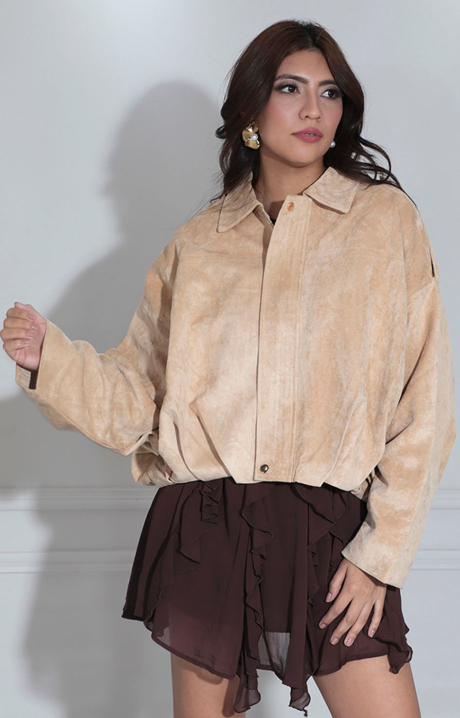 Chamarra gamuza beige