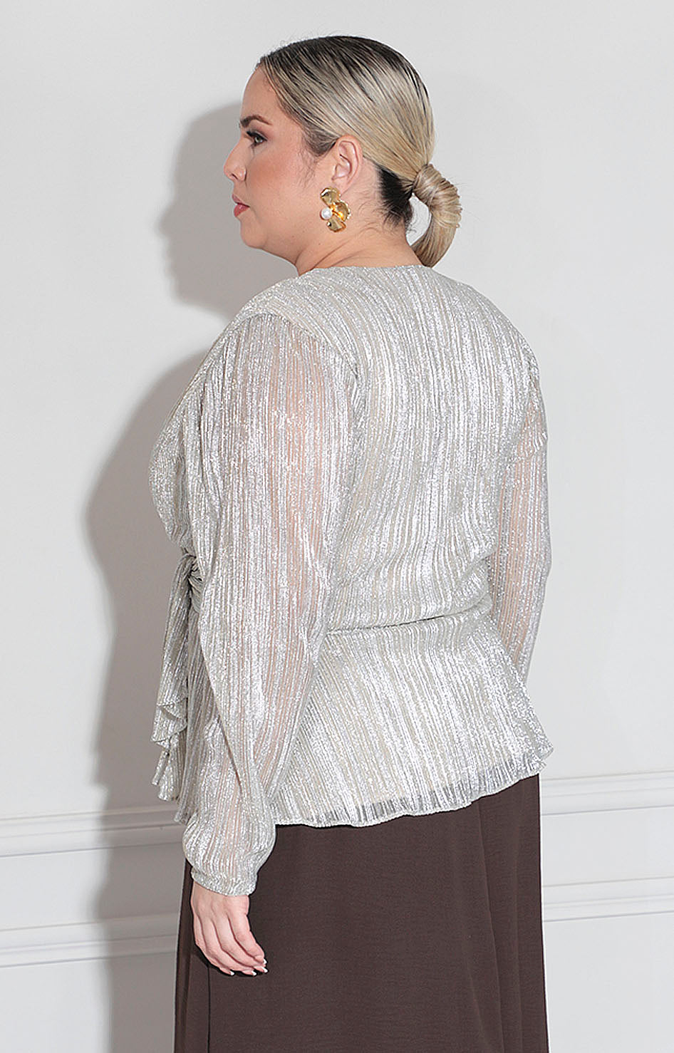 Blusa beige brillosa