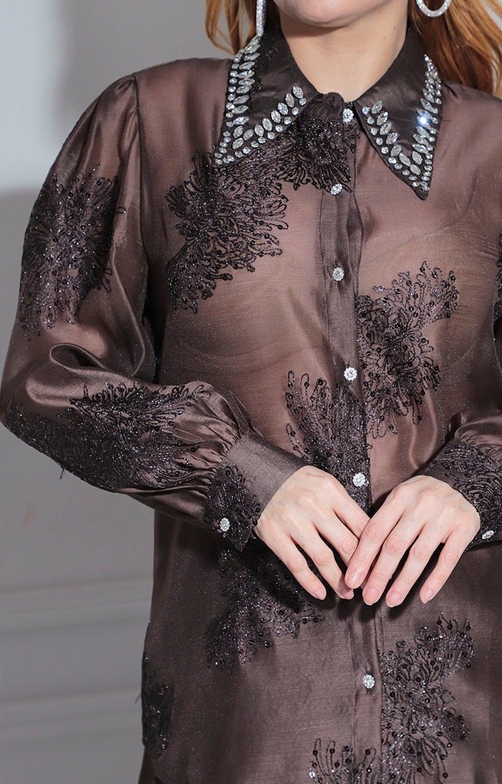 Camisera café bordada