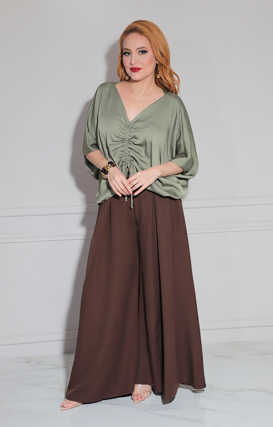 Blusa verde con fruncido